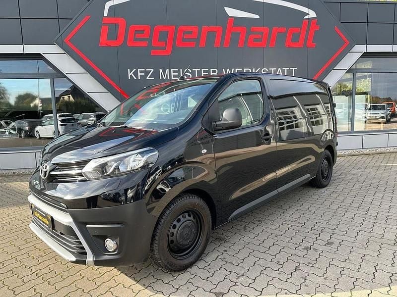 Schwarz Gebraucht 2020 Toyota Proace Van | 16.990 € (Superpreis) - Bild 1/4