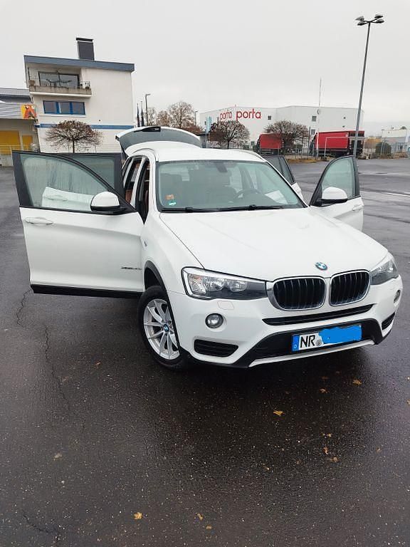 Gebraucht BMW X3 190 PS (139 kW) 2015 Weiß SUV
