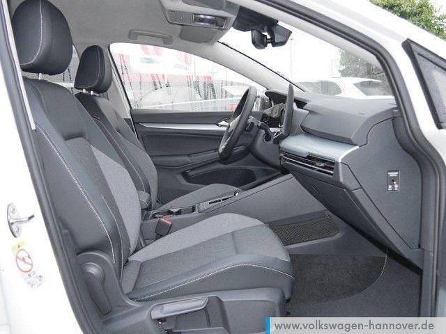 Neu VW Golf VIII 150 PS (110 kW) 2025 Weiß Limousine