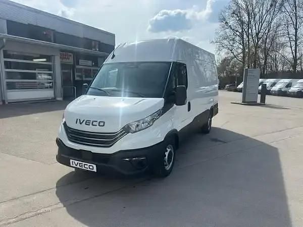 Neu Iveco Daily 160 PS (117 kW) 2026 Weiss weiss Van