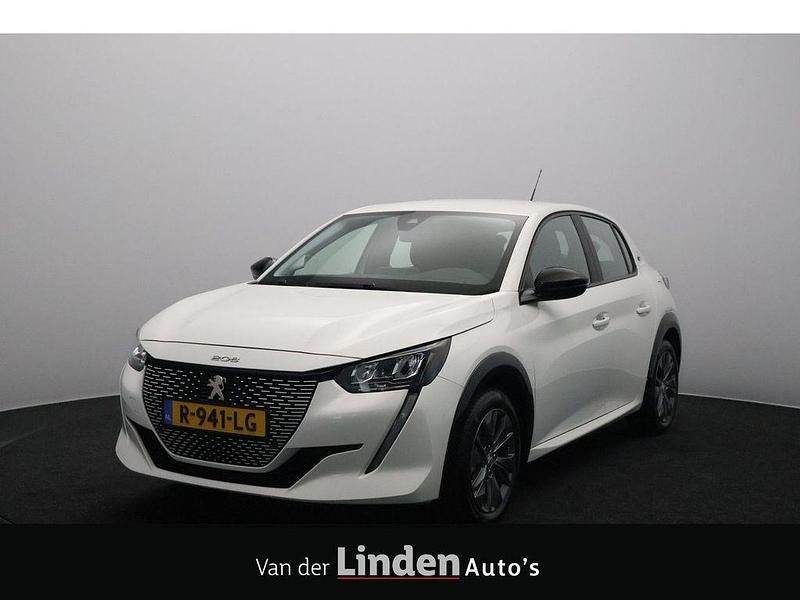 Weiß Gebraucht 2022 Peugeot e-208 Active Kleinwagen | 15.729 € (Fairer Preis) - Bild 1/4