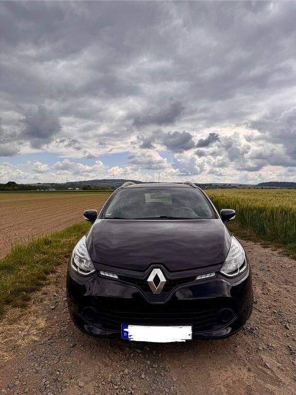 Schwarz Gebraucht 2016 Renault Clio IV Dynamique Limousine | 6.600 € (Fairer Preis) - Bild 1/4