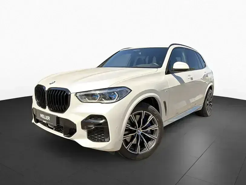 Gebraucht BMW X5 M Sport 352 PS (258 kW) 2023 Mineralweiß (weiß) SUV