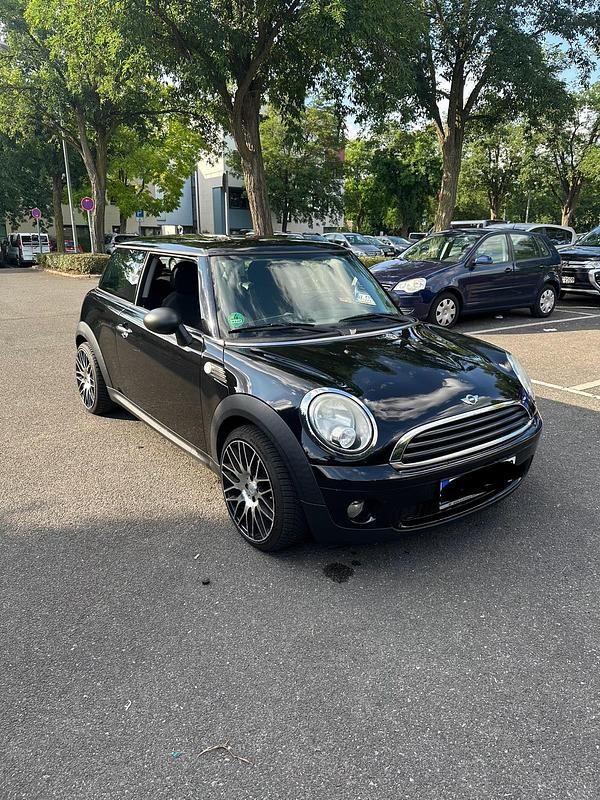 Schwarz Gebraucht 2009 Mini ONE Kleinwagen | 1.950 € (Superpreis) - Bild 1/4