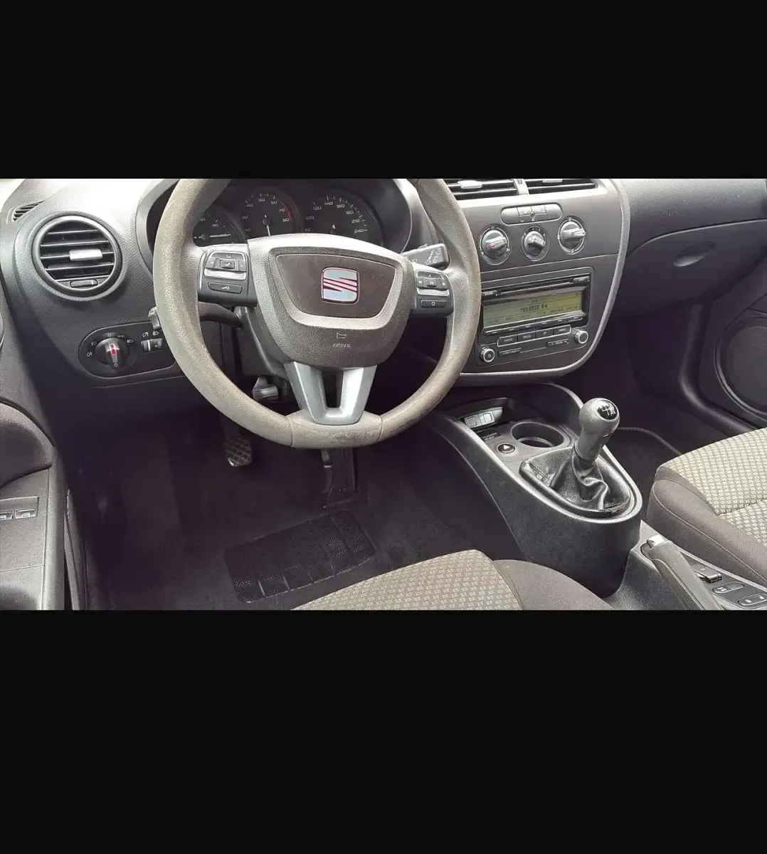 Gebraucht Seat Leon 105 PS (77 kW) 2010 Schwarz Kleinwagen