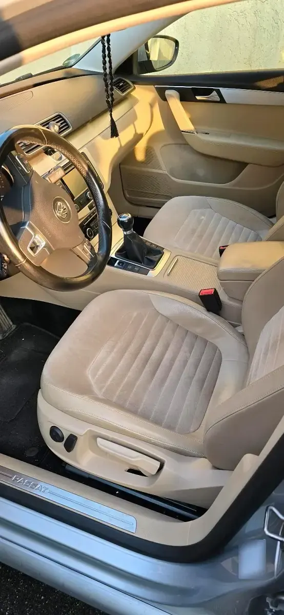 Gebraucht VW Passat 160 PS (117 kW) 2011 Silber Limousine