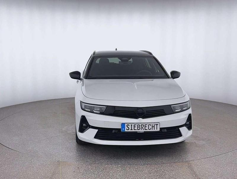 Neu Opel Astra 131 PS (96 kW) 2026 Weiß Kombi