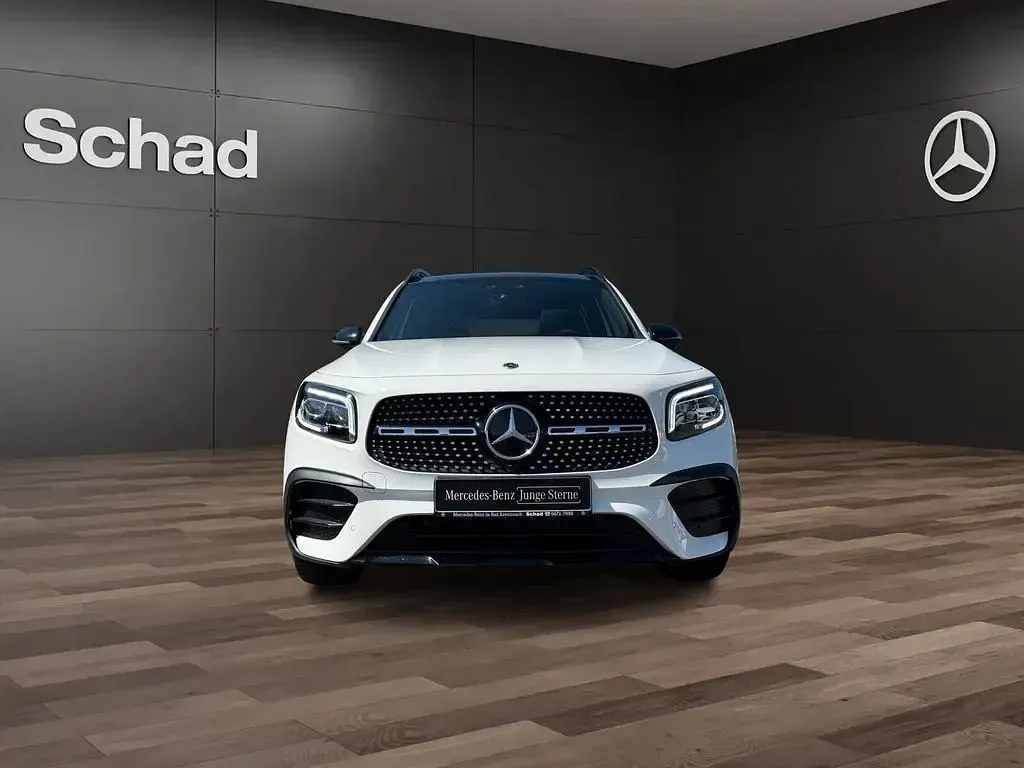 Gebraucht Mercedes GLB200 AMG 163 PS (119 kW) 2023 Unilack polarweiß SUV