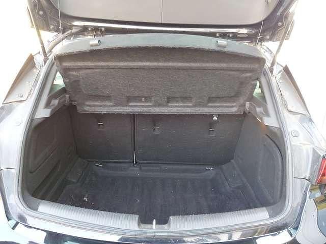 Gebraucht Opel Astra Dynamic 125 PS (91 kW) 2018 Onyx schwarz Kleinwagen