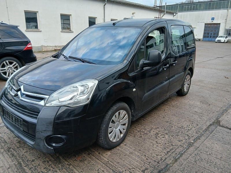 Gebraucht Citroën Berlingo 109 PS (80 kW) 2010 Schwarz Van / Kleinbus