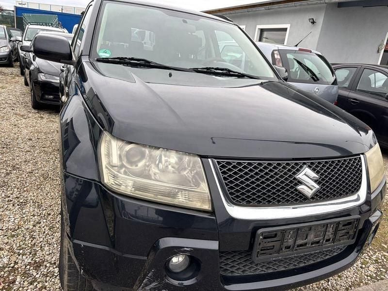 Gebraucht Suzuki Grand Vitara 129 PS (94 kW) 2006 Schwarz SUV