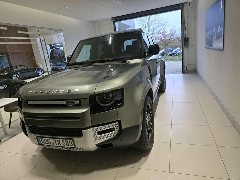 Gebraucht Land Rover Defender SE 249 PS (183 kW) 2021 Grün SUV