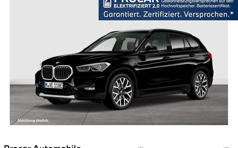 Schwarz Gebraucht 2021 BMW X1 Advantage SUV | 19.995 € (Guter Preis) - Bild 1/4