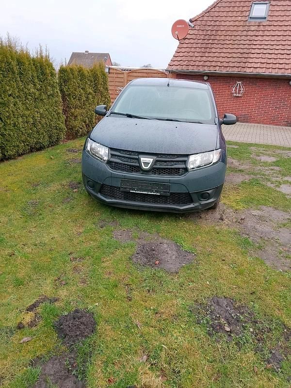 Gebraucht Dacia Sandero 75 PS (55 kW) 2015 Blau Limousine