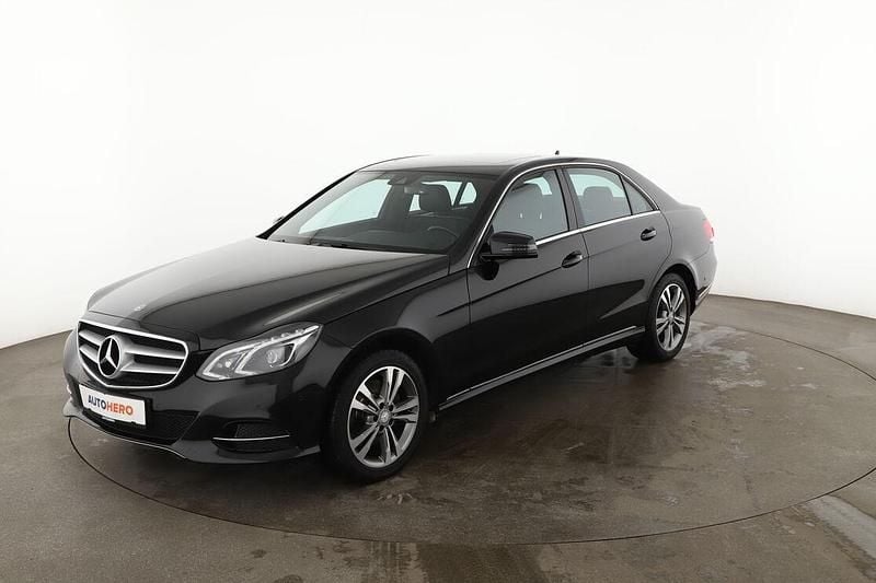 Gebraucht Mercedes E300 Avantgarde 231 PS (169 kW) 2017 Schwarz Limousine