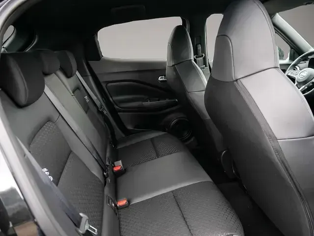 Neu Nissan Juke N-Connecta 143 PS (105 kW) 2026 Schwarz SUV