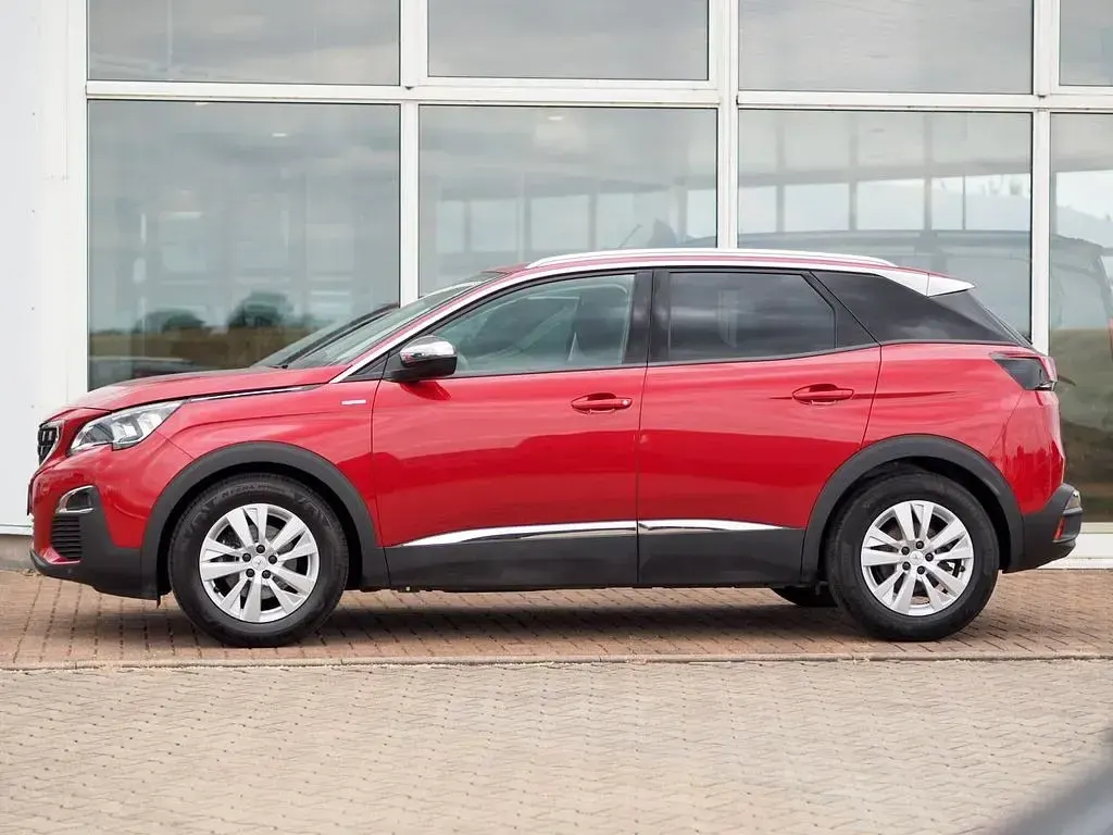 Gebraucht Peugeot 3008 Active 131 PS (96 kW) 2020 Rot SUV