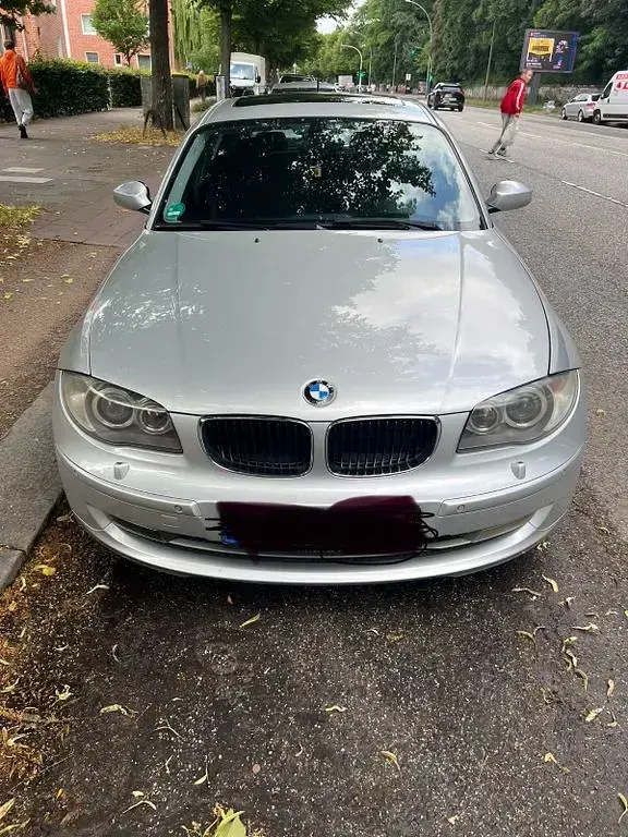 Gebraucht BMW 118 143 PS (105 kW) 2007 Silber Kleinwagen