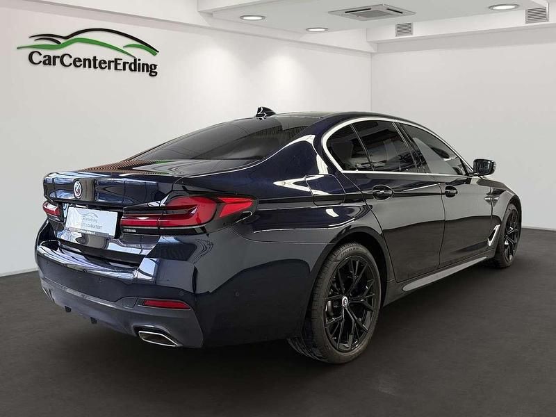 Gebraucht BMW 540 M Sport 333 PS (244 kW) 2022 Carbonschwarz Limousine