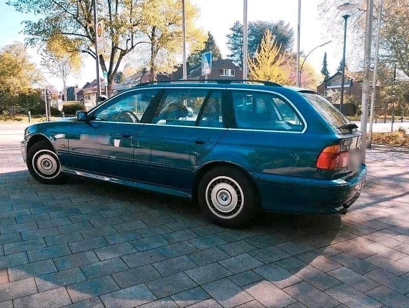 Second-hand BMW 520 170 CP (125 kW) 2003 Albastru Break