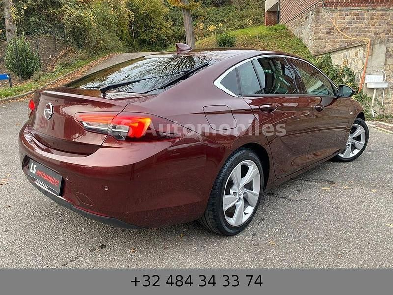 Gebraucht Opel Insignia 140 PS (102 kW) 2017 Rot Limousine