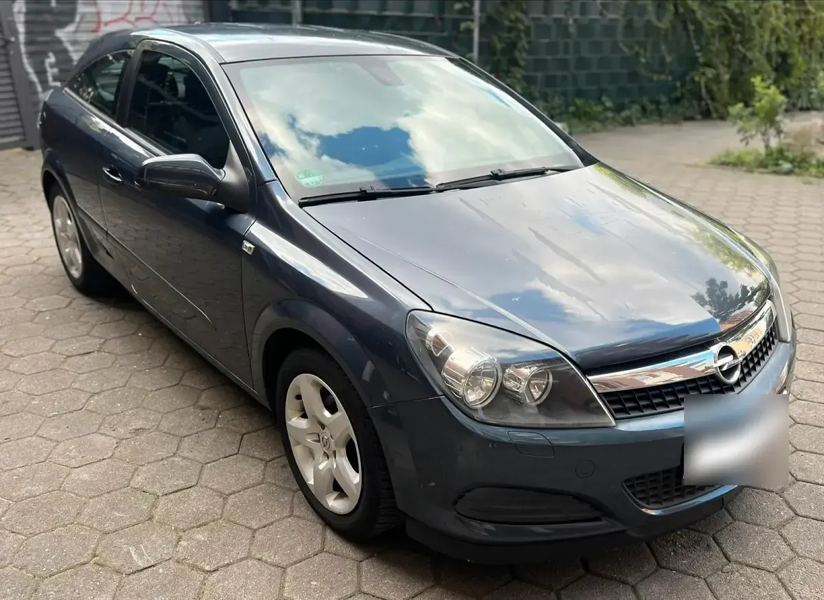 Gebraucht Opel Astra GTC 101 PS (74 kW) 2009 Blau Kleinwagen