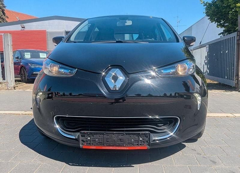 Schwarz Gebraucht 2016 Renault Zoe Intens Kleinwagen | 5.999 € (Fairer Preis) - Bild 1/4
