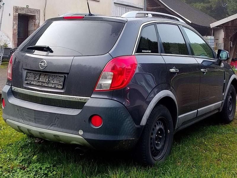 Gebraucht Opel Antara Design Edition 163 PS (119 kW) 2014 Grau SUV