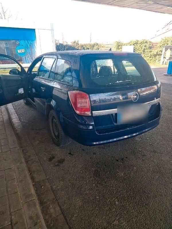 Usata Opel Astra 100 CV (73 kW) 2009 Blu Station wagon