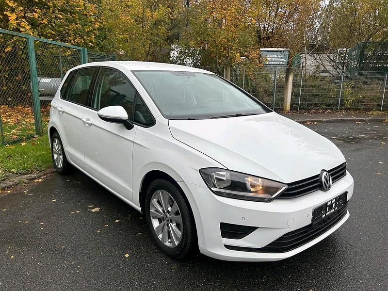 Gebraucht VW Golf VII 110 PS (80 kW) 2014 Weiß Limousine