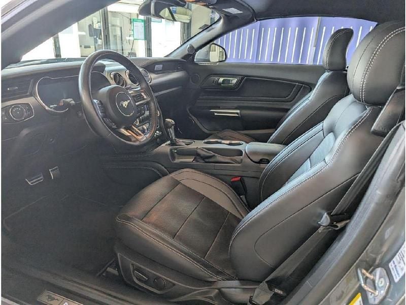 Gebraucht Ford Mustang GT 449 PS (330 kW) 2022 Carbonized gray/asher gray Cabrio