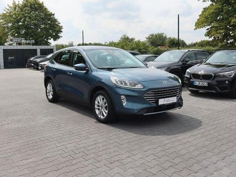 Blau Gebraucht 2020 Ford Kuga Titanium SUV | 19.900 € (Guter Preis) - Bild 1/4
