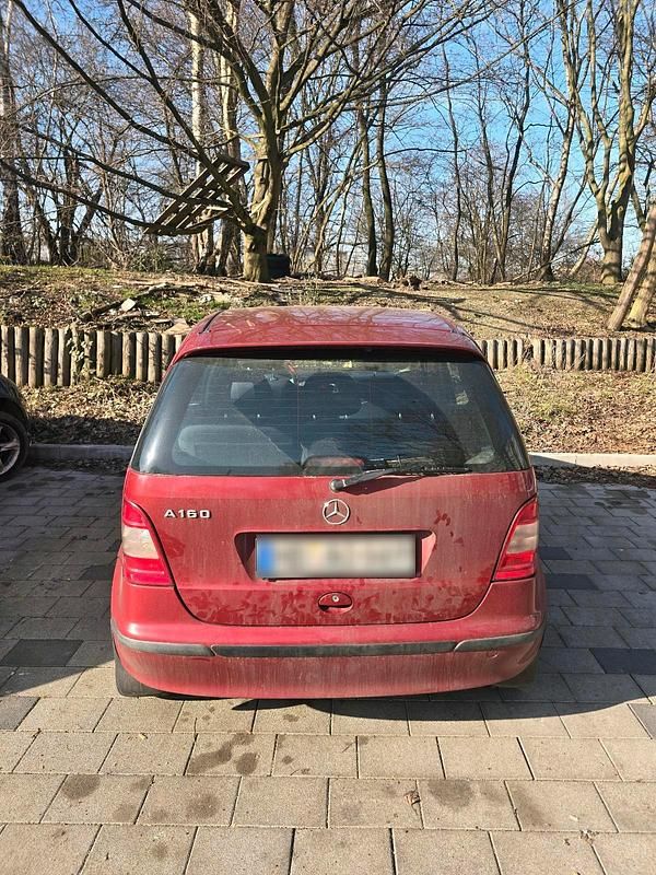 Gebraucht Mercedes A160 102 PS (75 kW) 2000 Rot Kleinwagen