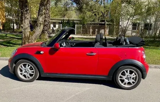 Gebraucht Mini One Cabriolet 98 PS (72 kW) 2013 Rot Cabrio