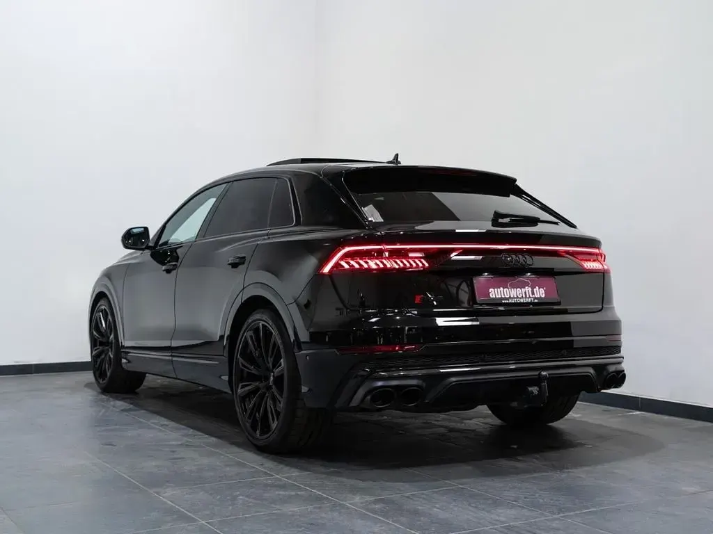 Gebraucht Audi SQ8 Competition 507 PS (372 kW) 2023 Schwarz SUV