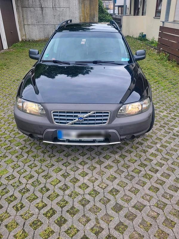 Schwarz Gebraucht 2002 Volvo XC70 SUV | 3.200 € (Fairer Preis) - Bild 1/4
