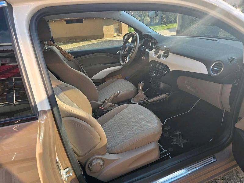 Gebraucht Opel Adam 87 PS (63 kW) 2015 Braun Kleinwagen