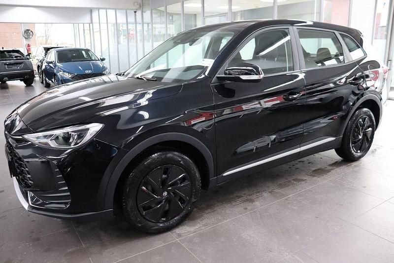 Neu MG ZS 116 PS (85 kW) 2025 Pebble black (pbc) SUV