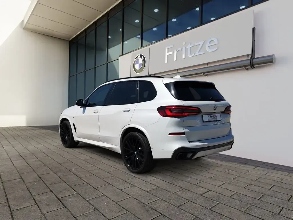 Gebraucht BMW X5 M Sport 286 PS (210 kW) 2023 Weiß SUV