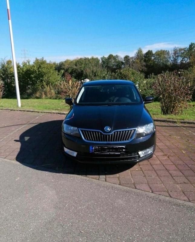 Gebraucht Skoda Rapid Ambition 125 PS (91 kW) 2014 Schwarz Limousine