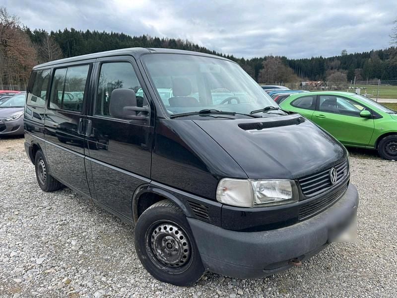 Gebraucht VW T4 102 PS (75 kW) 1999 Schwarz Van