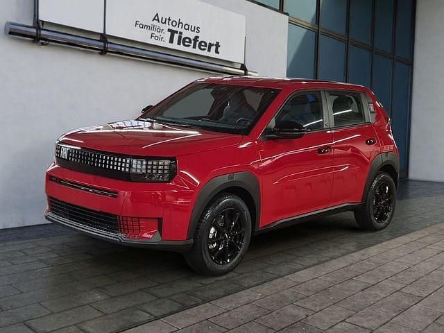Rot Neu 2025 Fiat Grande Panda Red Kleinwagen | 24.240 € (Fairer Preis) - Bild 1/4