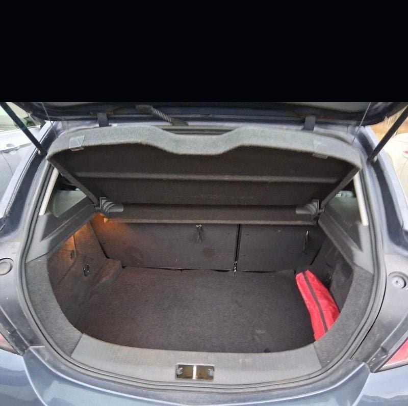 Gebraucht Opel Astra GTC 116 PS (85 kW) 2009 Blau Coupé