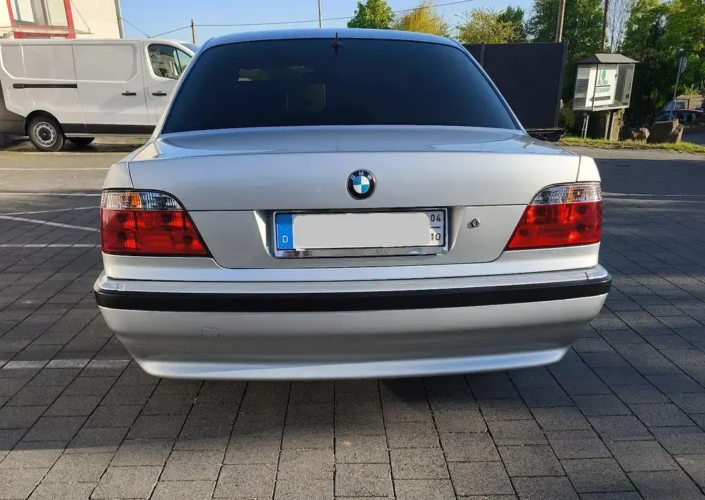 Gebraucht BMW 728 M Sport 193 PS (141 kW) 1997 Silber Limousine