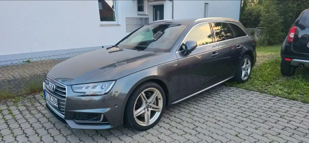 Gebraucht Audi A4 S-Line 190 PS (139 kW) 2016 Grau Kombi