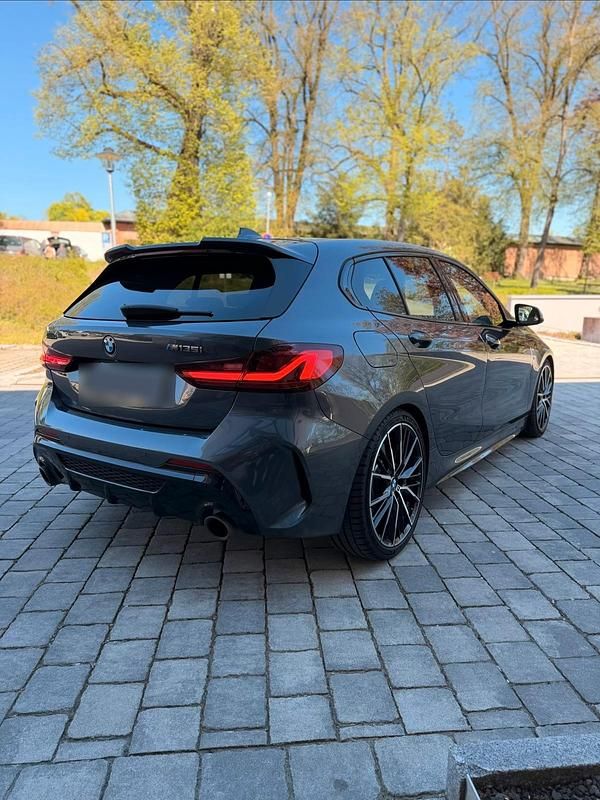 Gebraucht BMW M135 Performance 306 PS (225 kW) 2019 Grau Kleinwagen