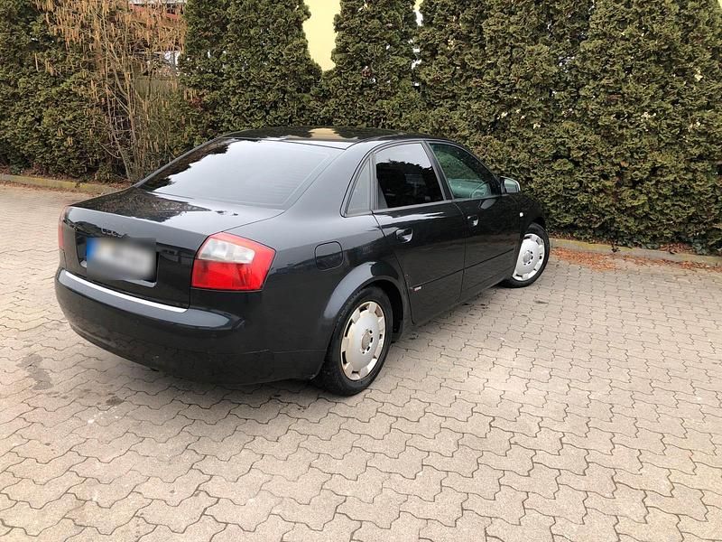 Gebraucht Audi A4 S-Line 131 PS (96 kW) 2004 Andere farben Limousine