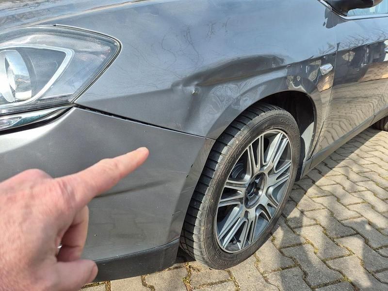 Gebraucht Lancia Delta Gold 120 PS (88 kW) 2012 Grau Kleinwagen