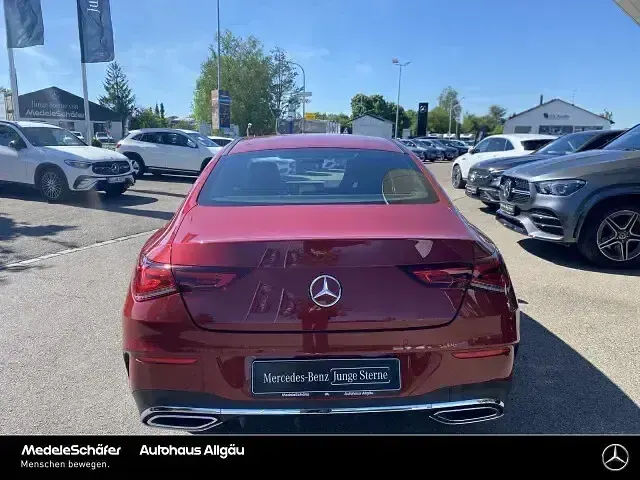 Gebraucht Mercedes CLA200 AMG 163 PS (119 kW) 2023 Manufaktur lack manufaktur pat Coupé