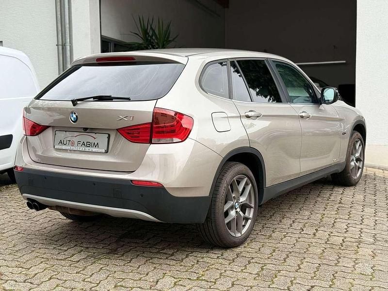 Gebraucht BMW X1 245 PS (180 kW) 2011 Kaschmirsilber metallic SUV